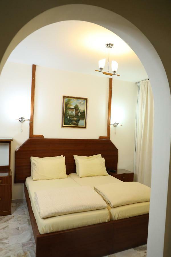Viccini Suites Beirut Exterior foto
